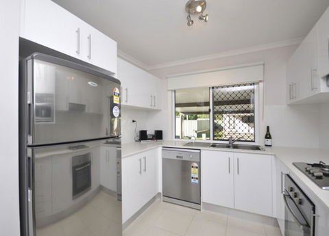 Capricorn Villas - Tourism Hervey Bay 3