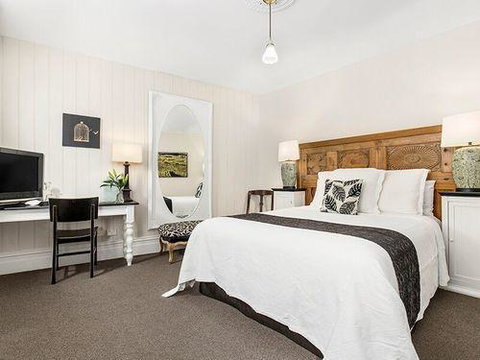 Captains Retreat Apartments And Cottages - Hervey Bay Accommodation 2