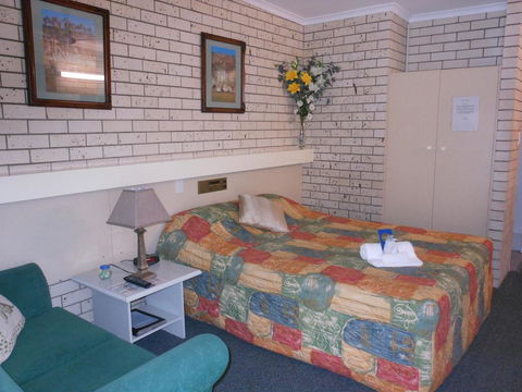 Cara Motel - Hervey Bay Accommodation 3