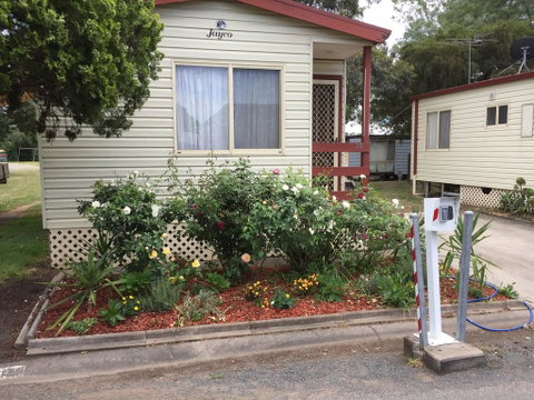 Caracourt Caravan Park - Hervey Bay Accommodation 0