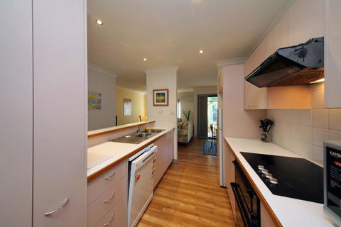 Carindale, Unit 24, 19 - 23 Dowling Street - Tourism Hervey Bay 3