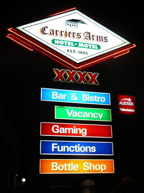 Carriers Arms Hotel Motel - Hervey Bay Accommodation 3