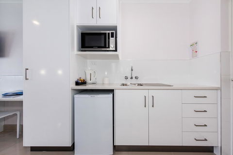 Casa Nostra Motel Mackay - Hervey Bay Accommodation 3