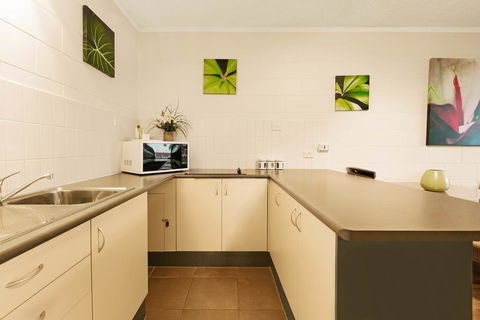 Cascade Gardens - Hervey Bay Accommodation 1