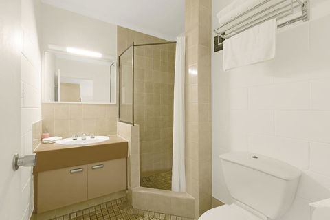 Cascade Gardens - Hervey Bay Accommodation 2