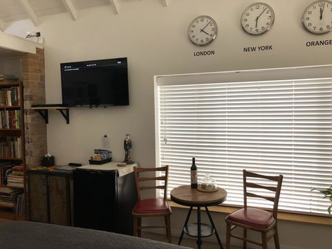 Casey Street Studio - Hervey Bay Accommodation 2