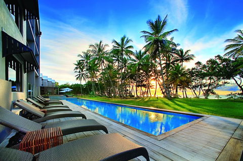Castaways Resort & Spa On Mission Beach - Tourism Hervey Bay 0