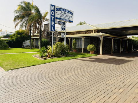 Castlereagh Lodge Motel - Tourism Hervey Bay 0