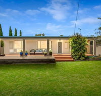 Casual Beachin It Family Getaway- with Bungalow on Beachfront - Tourism Hervey Bay