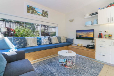 Casuarina Beach Haven - Pandanus 6 - Tourism Hervey Bay 1