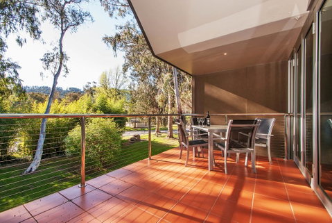 Centenary Peaks - Hervey Bay Accommodation 3