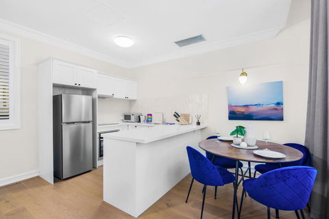 Central Apartment With Spacious Living And Dining - Tourism Hervey Bay 3