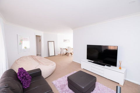 Central March 2 Bed, Walk Everywhere - Tourism Hervey Bay 0