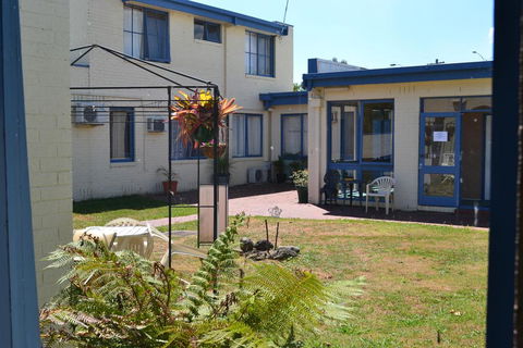 Chadstone Executive Motel - Hervey Bay Accommodation 2