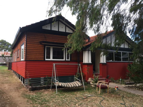 Character 1940s Property - Hervey Bay Accommodation 0