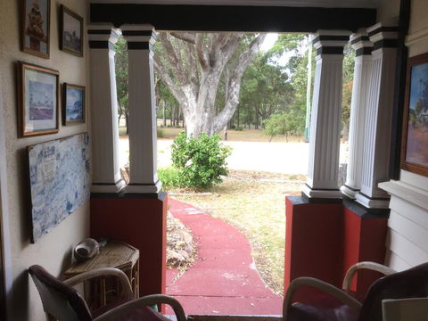 Character 1940s Property - Hervey Bay Accommodation 3