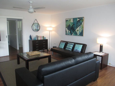 Charming Beach House - Hervey Bay Accommodation 0