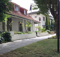 Charming Federation style home minutes from CBD - Tourism Hervey Bay