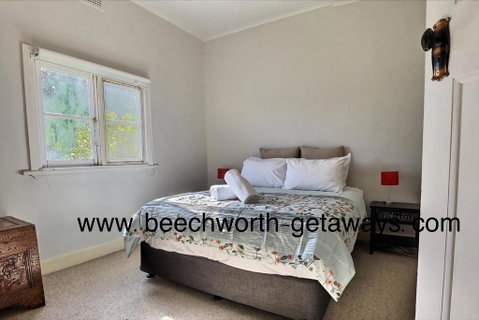 Cherry Blossom Cottage - Beechworth-Getaways - Hervey Bay Accommodation 3
