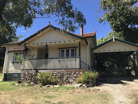 Cherry Blossom Cottage - Beechworth-Getaways - Hervey Bay Accommodation 0
