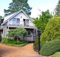 Cherry Cottage - Leura - Tourism Hervey Bay