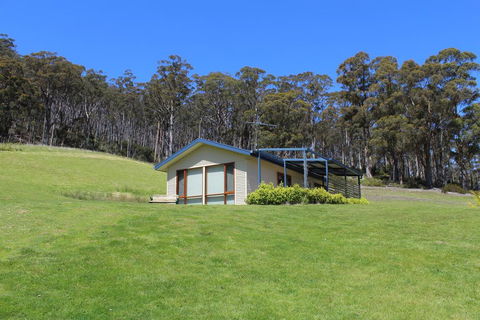 Cherryview Cygnet - Hervey Bay Accommodation 0