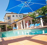 Chevron Palms - Tourism Hervey Bay