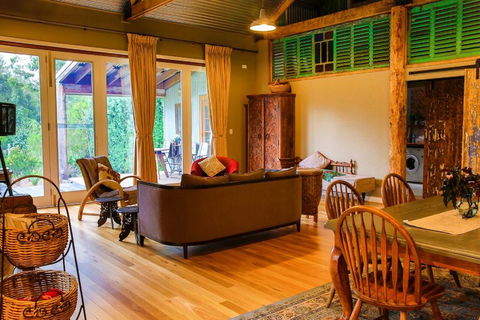 Chevys Rest - Hervey Bay Accommodation 2