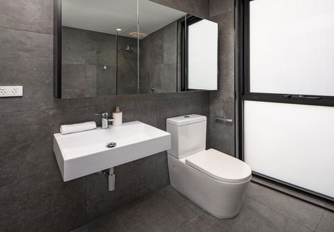 Chilam 'C' - Amazing Views With Modern Style - Tourism Hervey Bay 3