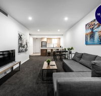 CITY APARTMENT and FREE CITY TOUR BUS NEARBY - Hervey Bay Accommodation