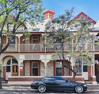City Apartments at Cecil Mansions - Hervey Bay Accommodation