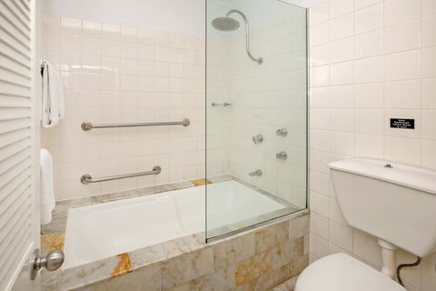 City Centre Accommodation - Hervey Bay Accommodation 3