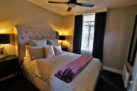 City Life Apartment-full Kitchen & Separate Bedroom - Hervey Bay Accommodation 3