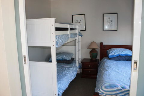 City Sanctuary Penthouse - Tourism Hervey Bay 2