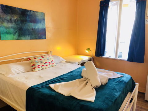 Civic Guesthouse - Tourism Hervey Bay 1