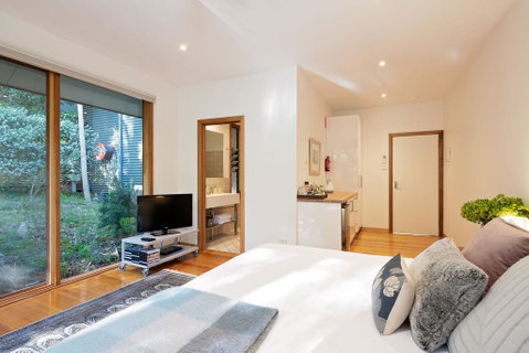 Cladich Pavilions Bed And Breakfast - Hervey Bay Accommodation 3