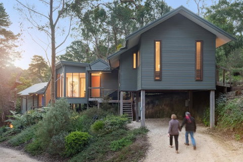 Cladich Pavilions Bed And Breakfast - Hervey Bay Accommodation 0
