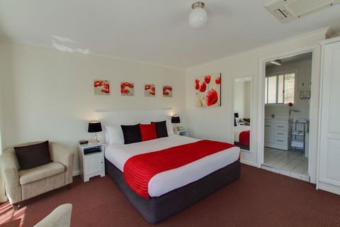 Clare Valley Motel - Hervey Bay Accommodation 3