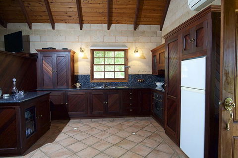 Clarendon Forest Retreat - Hervey Bay Accommodation 1