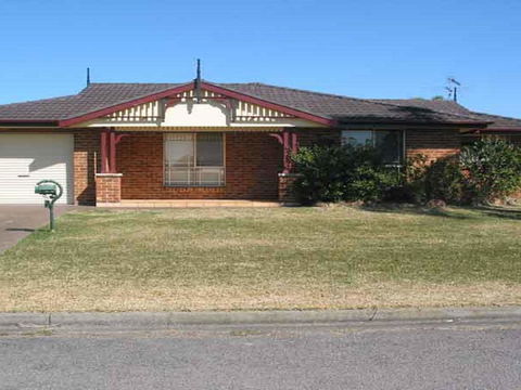 Close To Tea Gardens Waterfront - Tourism Hervey Bay 0