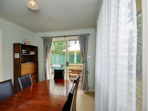 Close To Tea Gardens Waterfront - Tourism Hervey Bay 1