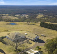 Cloudhill - magnificent rural views to Sydney - Hervey Bay Accommodation