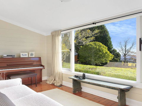 Cloudhill - Magnificent Rural Views To Sydney - Hervey Bay Accommodation 2