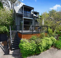 Cloudsong Chalet 1 - Close to the village centre - Tourism Hervey Bay