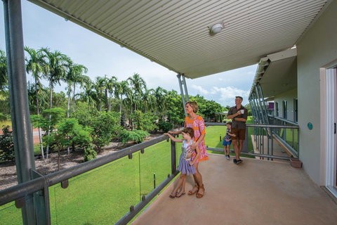 Club Tropical Resort Darwin - Hervey Bay Accommodation 1