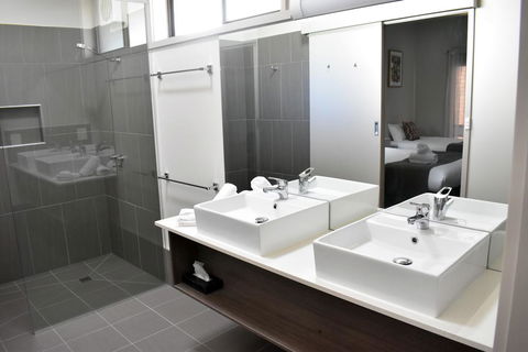 CluBarham River Motel - Tourism Hervey Bay 1