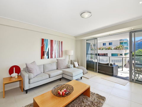 Coast Luxury Apartment 22 - Hervey Bay Accommodation 2