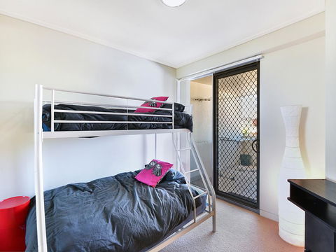 Coast Luxury Apartment 22 - Hervey Bay Accommodation 1