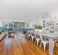 COASTAL CHIC  CASUARINA - Tourism Hervey Bay