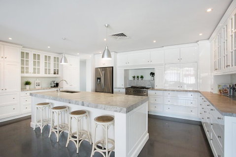 Coastal Elegance - Hervey Bay Accommodation 2